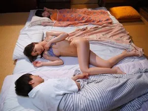 Sáng sớm bị cha dượng của quý khoẻ xoạc há mồm