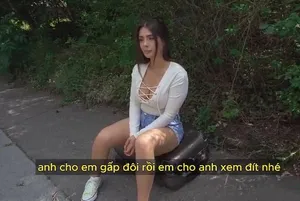 Chồng yêu đi vắng, vợ yêu ở nhà bị bố gã chồng và mấy lão nhà sát bên thay phiên dí